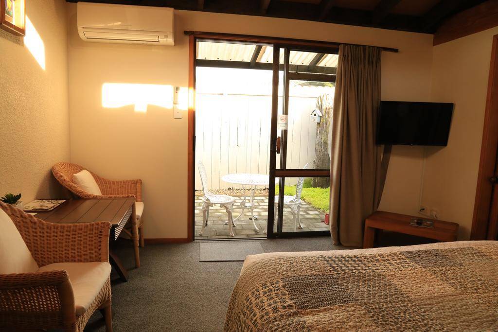 Papakura Motor Lodge & Motel Extérieur photo