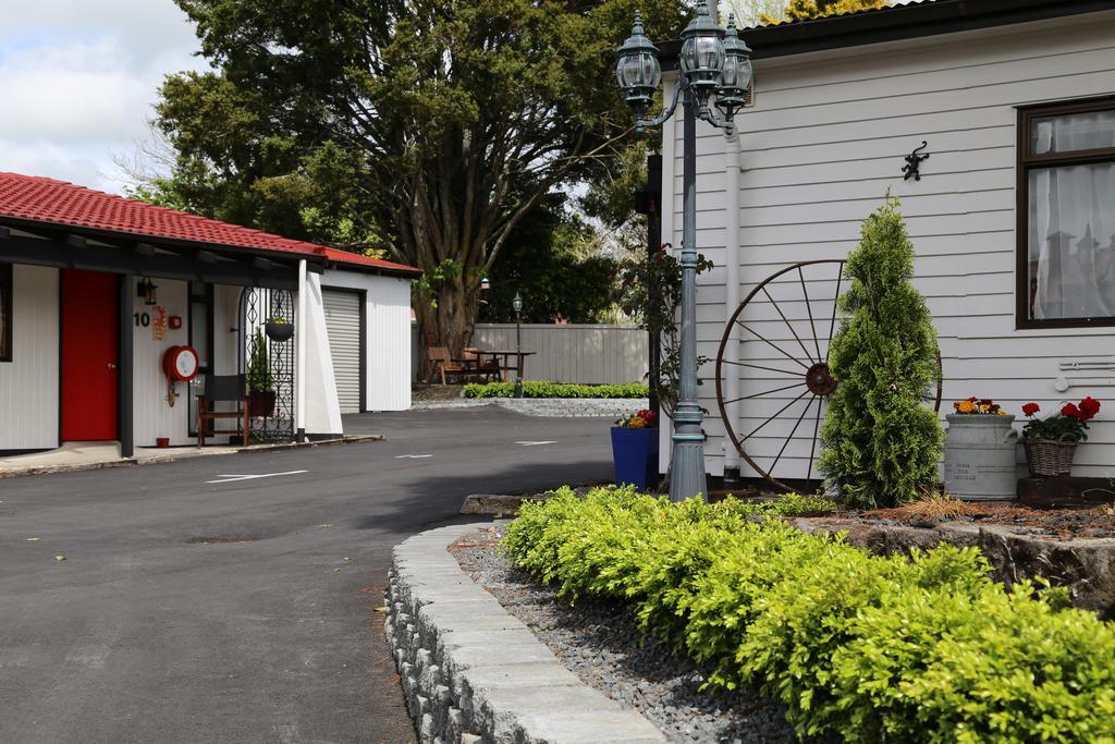 Papakura Motor Lodge & Motel Extérieur photo