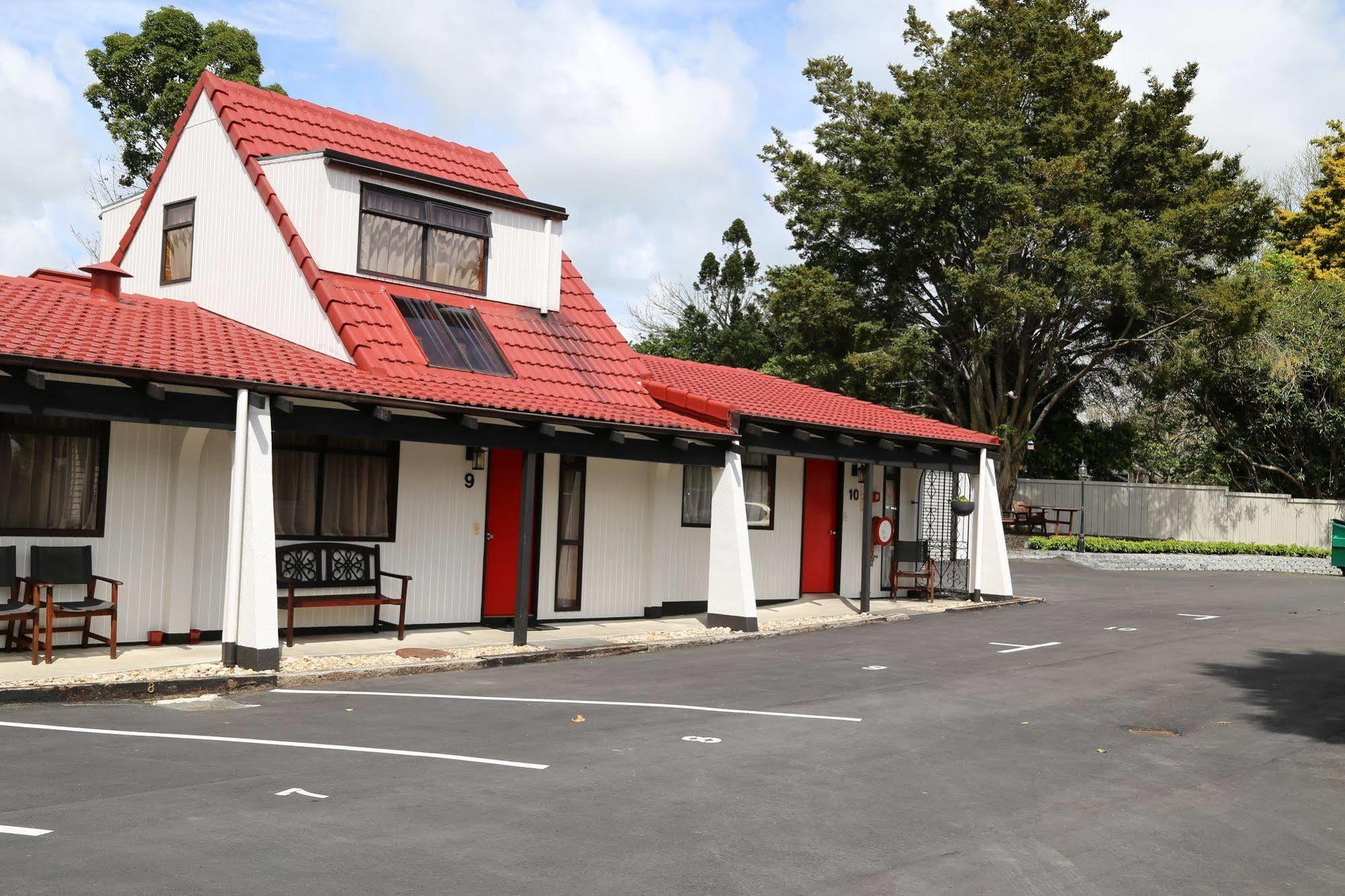 Papakura Motor Lodge & Motel Extérieur photo